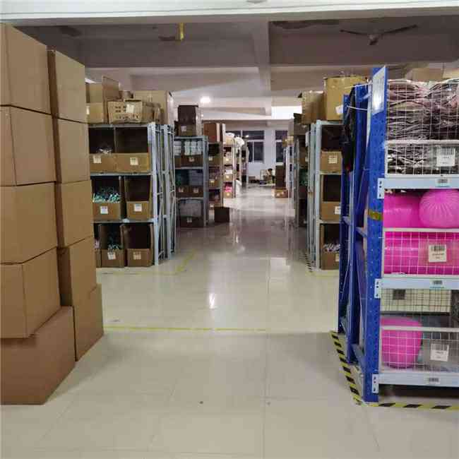 新老賣家涌入，Shopee全托管全面爆發(fā)，日用百貨銷售成為焦點(diǎn)